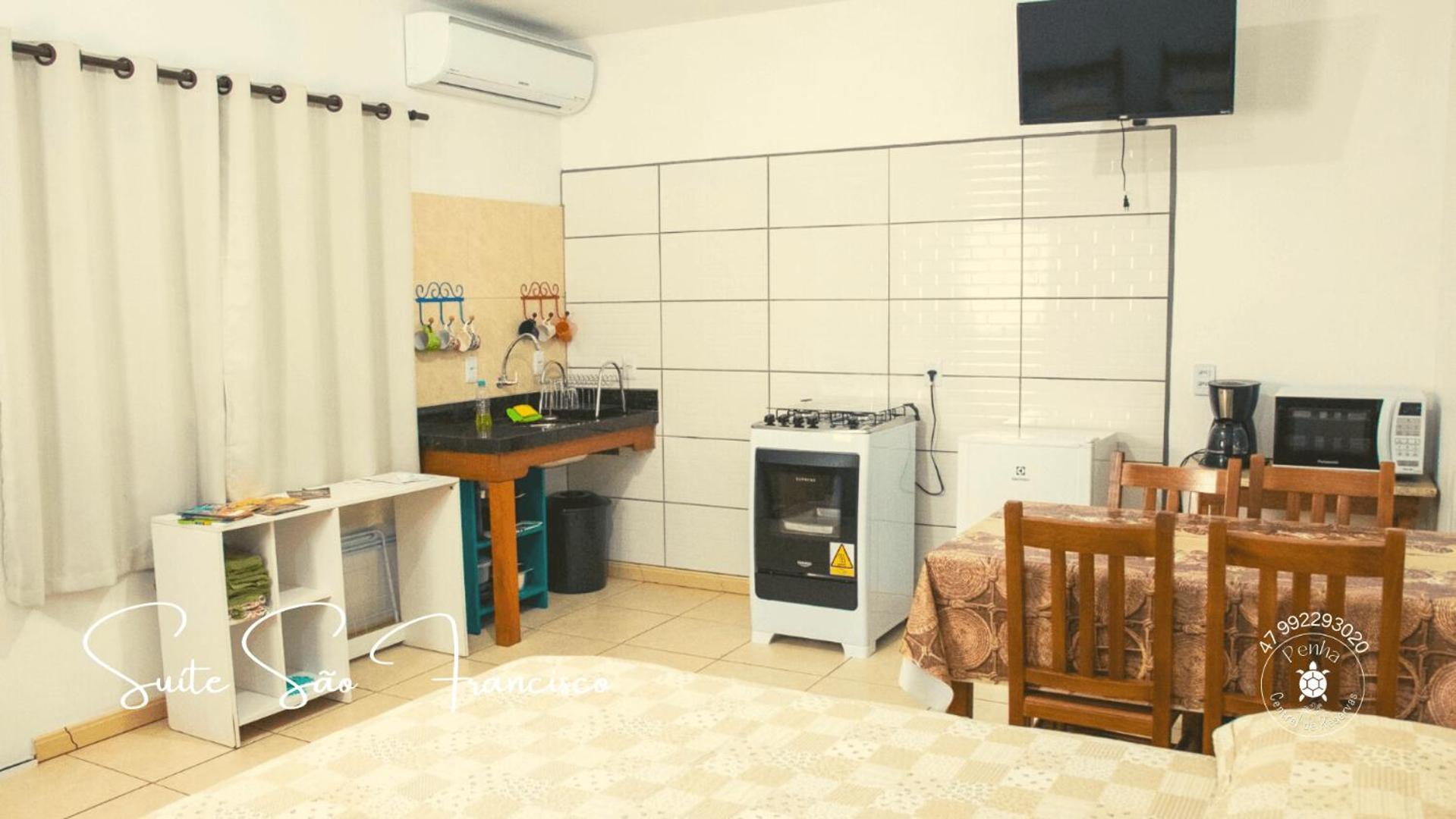 Apartamento Confortavel E Amplo, Proximo Ao Beto Carrero E A Praia ペーニャ エクステリア 写真